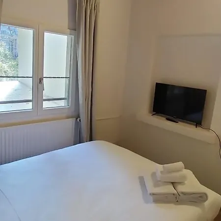 Aparthotel Castle View